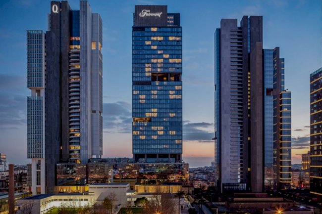 Gayrettepe Büyükdere Cd Üzerinde İki Dev Rezidans & Plaza Projeleri: Quasar Istanbul , Torun Center.