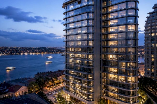 We have initiated collaboration discussions with a London-based international family office regarding their premium apartments in Beşiktaş.