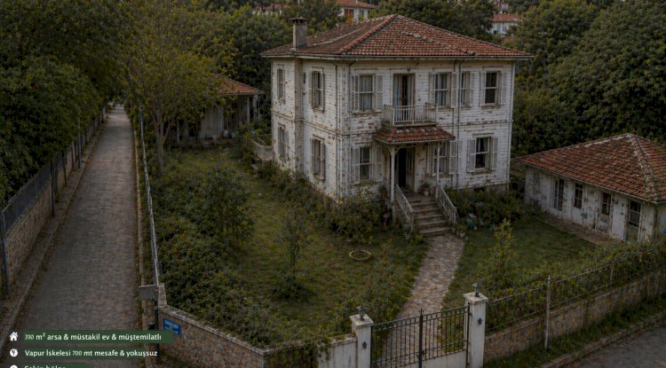 Detached Living in a Secluded Location in Büyükada